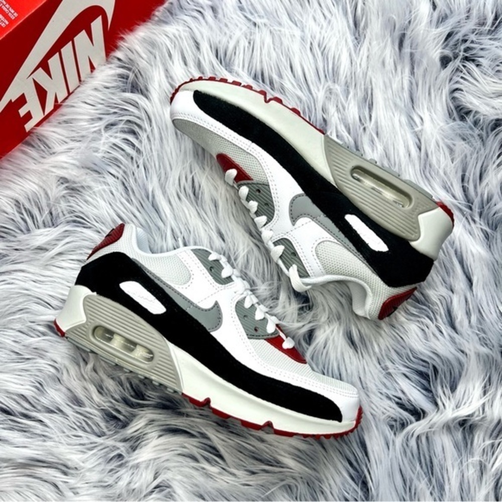 Nike Air Max 90 LTR Sneakers